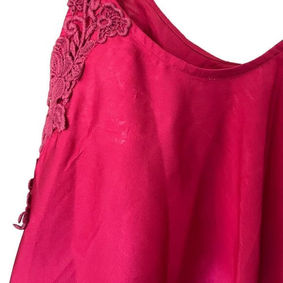 Free People Lace Crochet Camisole Red Pink V-Neck Silky Womens XS - Picture 7 of 7